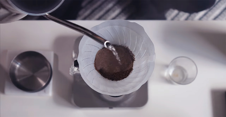 A Practical Guide to Brewing Coffee with the V60 Method